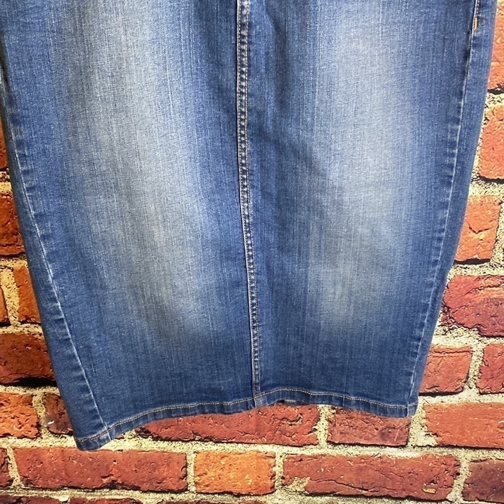 Calvin Klein Medium Wash Pencil Jean Skirt Size 27 - Picture 5 of 12